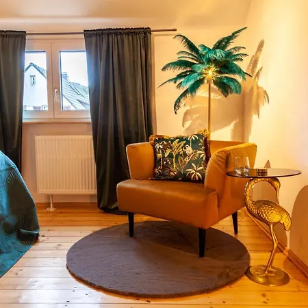 Nidusrooms: Art Deco Naehe Heidelberg